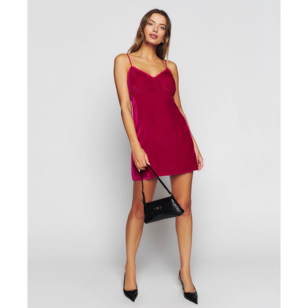 NWOT Reformation Laine Velvet Dress